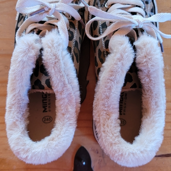 Leopard print sneaker - Picture 4 of 5